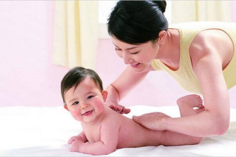 深圳代生宝宝长牙了就断奶了吗 喂奶的六大误区妈妈千万要避开